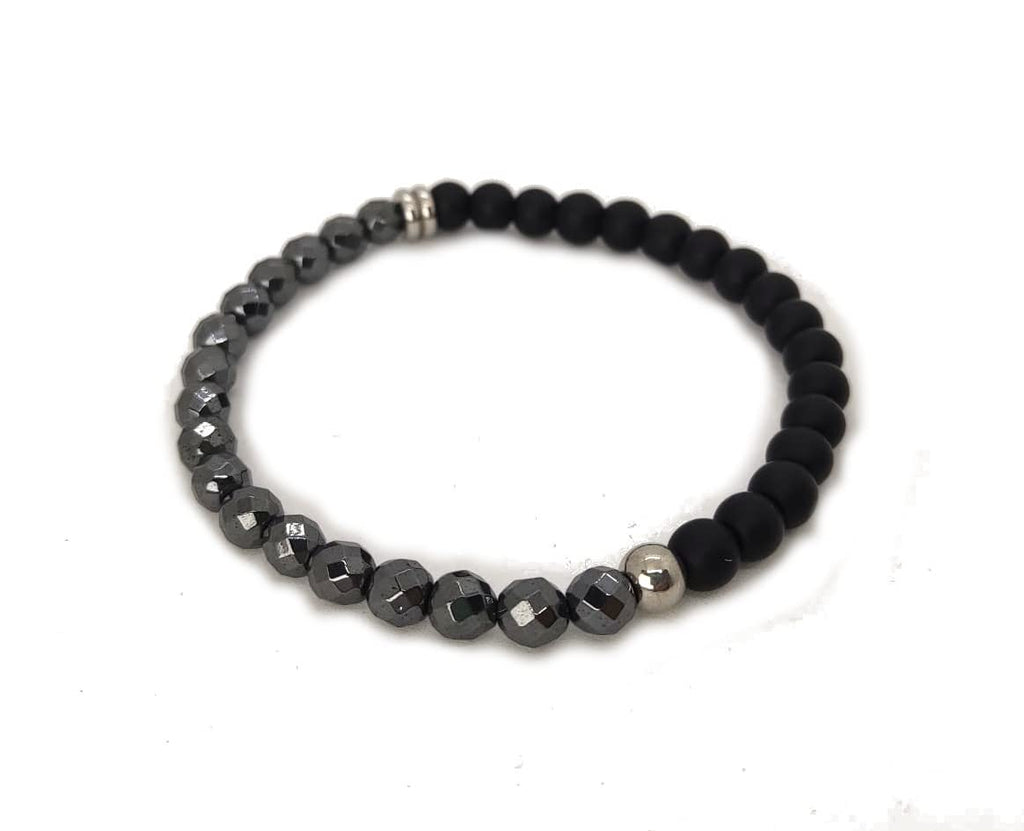 Habibi Jewels Bracciale da Uomo Elastico in Pietre Dure Onice Satinata ed Ematite Sfaccettata da 6 mm, con Elementi in Acciaio Finitura Lucida Lavorazione Artigianale Fatto a Mano Made in Italy