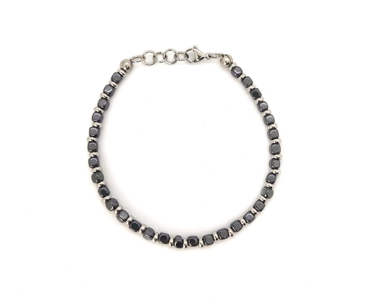 Bracciale da Uomo in Acciaio con Pietre Dure Cubi Ematite Dischetti in Acciaio Chiusura a Moschettone Lunghezza Regolabile Finitura Lucida Lavorazione Artigianale Fatto a Mano Made in Italy