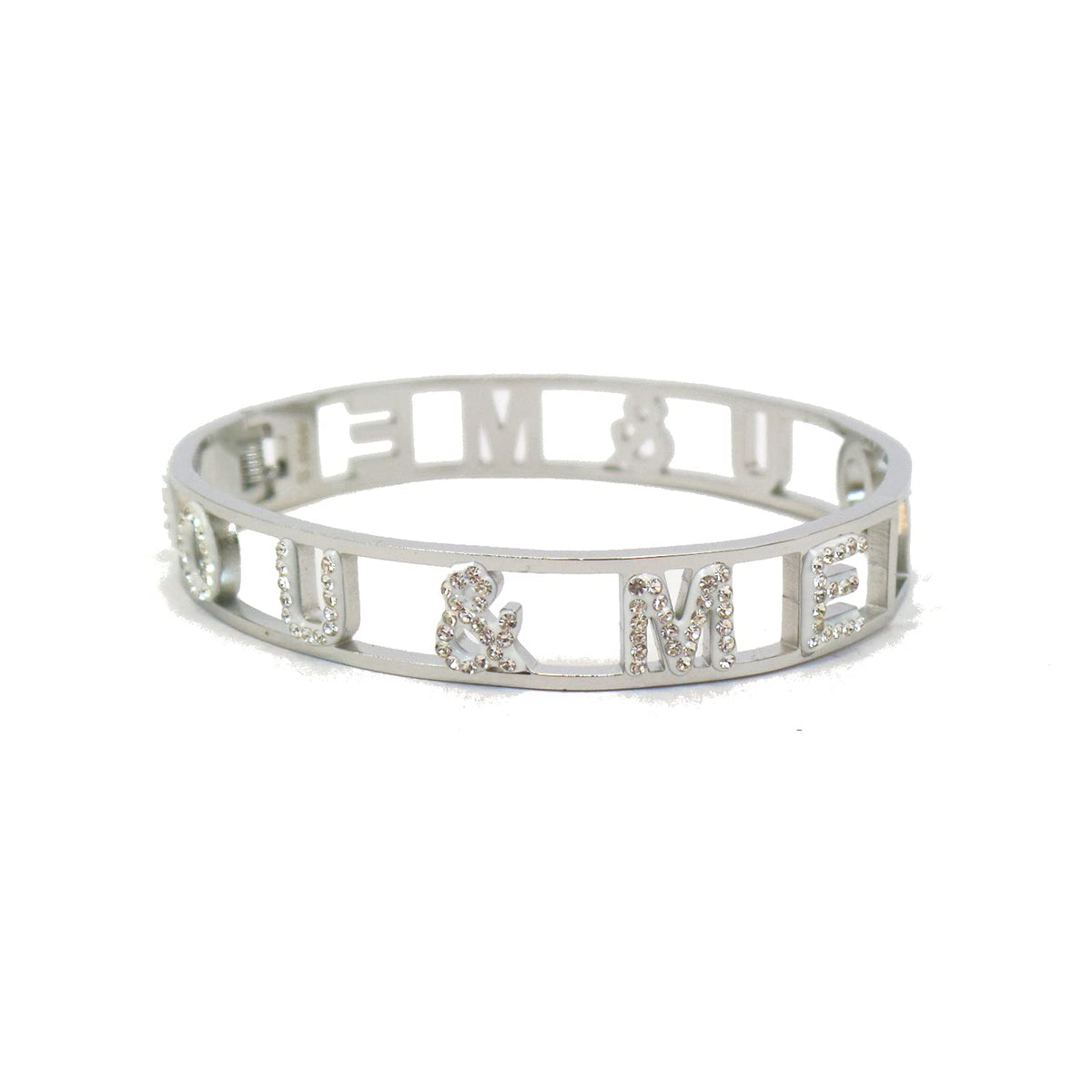 Habibi Jewels Bracciale You and Me Frase in Acciaio Modello Rigido da Donna con Scritta Zirconi Bianchi Braccialetto Bracelet for woman You & Me Chiusura a Manetta