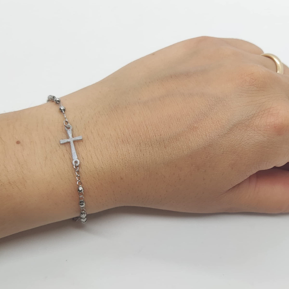 Habibi Jewels Bracciale da Uomo Donna in Acciaio Modello Rosario con Croce e Medaglietta Braccialetto Compleanno Comunione Amicizia Amore Idea Regalo